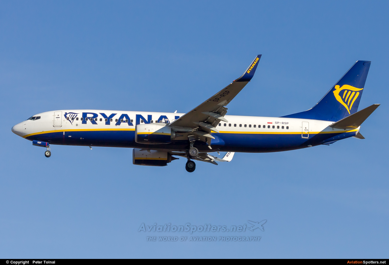 Ryanair  -  737-8AS  (SP-RSP) By Peter Tolnai (ptolnai)
