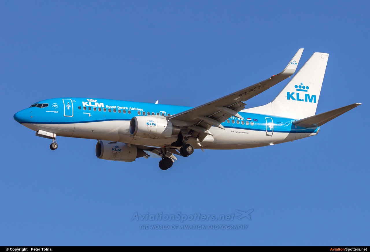 KLM  -  737-700  (PH-BGL) By Peter Tolnai (ptolnai)