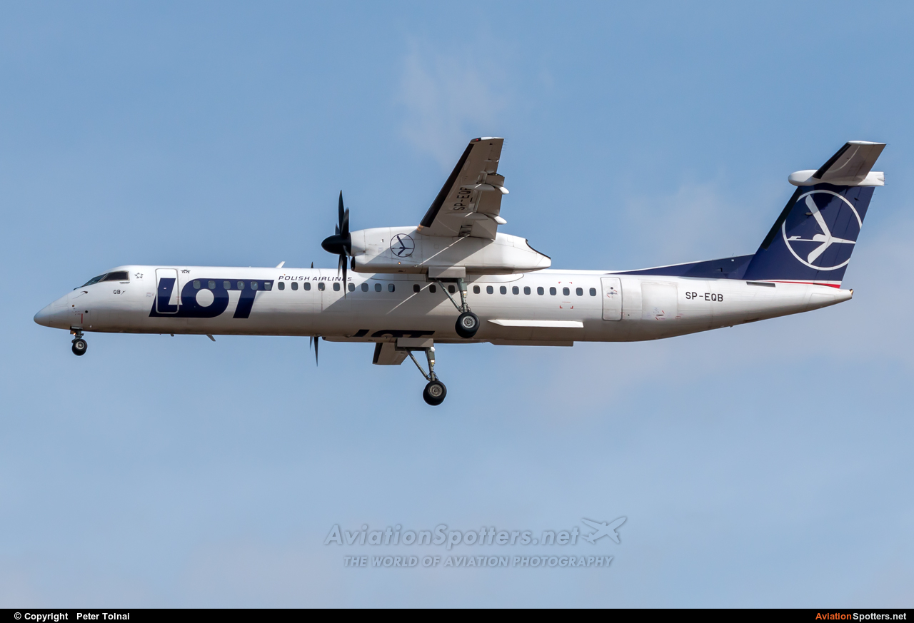 LOT - Polish Airlines  -  DHC-8-400Q Dash 8  (SP-EQB) By Peter Tolnai (ptolnai)