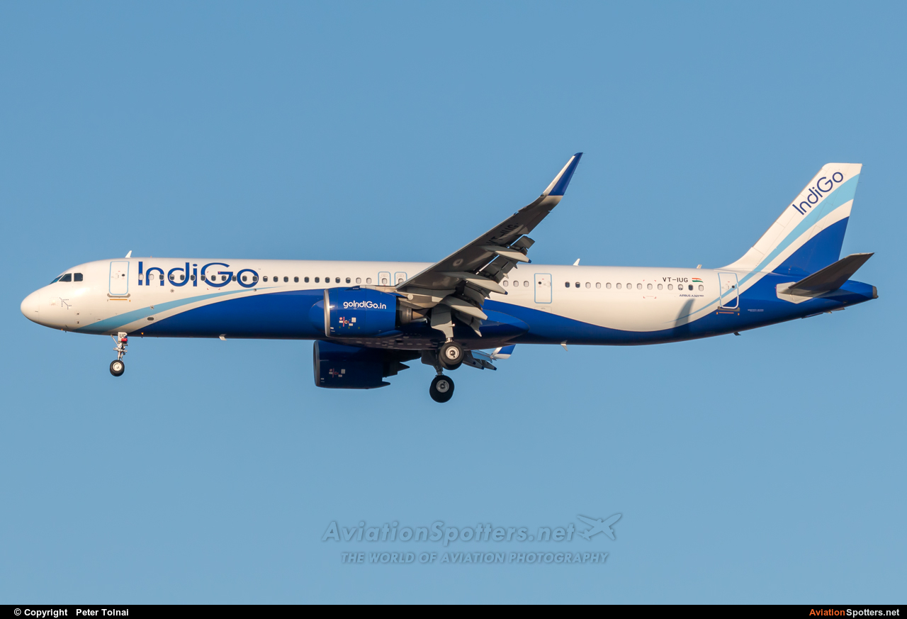 IndiGo  -  A321  (VT-IUG) By Peter Tolnai (ptolnai)