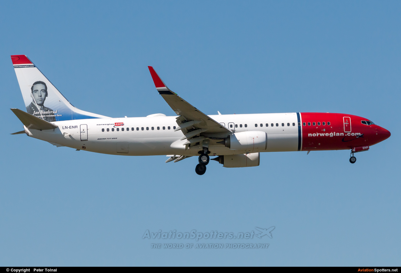 Norwegian Air Shuttle  -  737-800  (LN-ENR) By Peter Tolnai (ptolnai)
