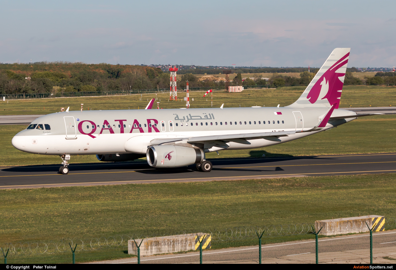 Qatar Airways  -  A320-232  (A7-AHR) By Peter Tolnai (ptolnai)