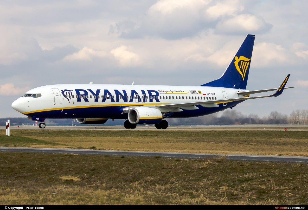 Ryanair  -  737-8AS  (SP-RSK) By Peter Tolnai (ptolnai)