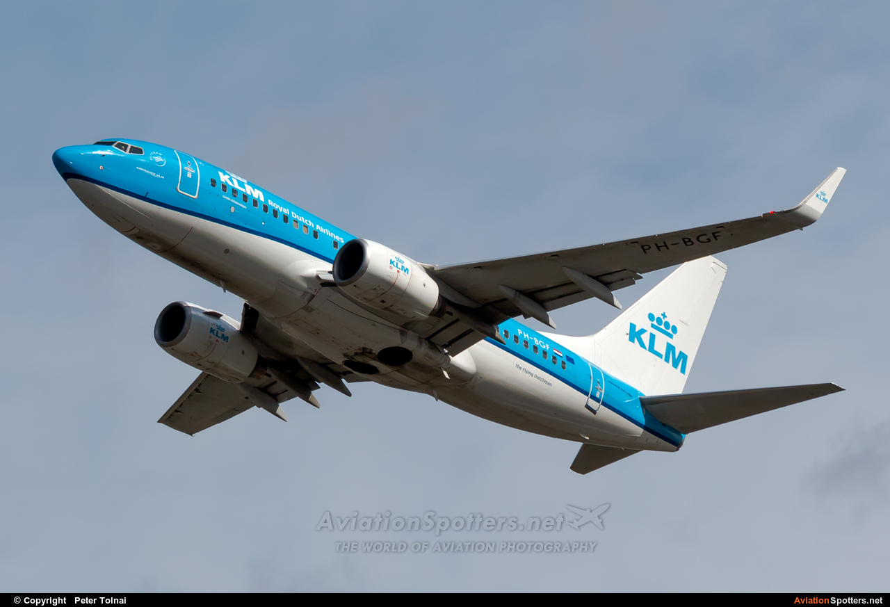 KLM  -  737-700  (PH-BGF) By Peter Tolnai (ptolnai)