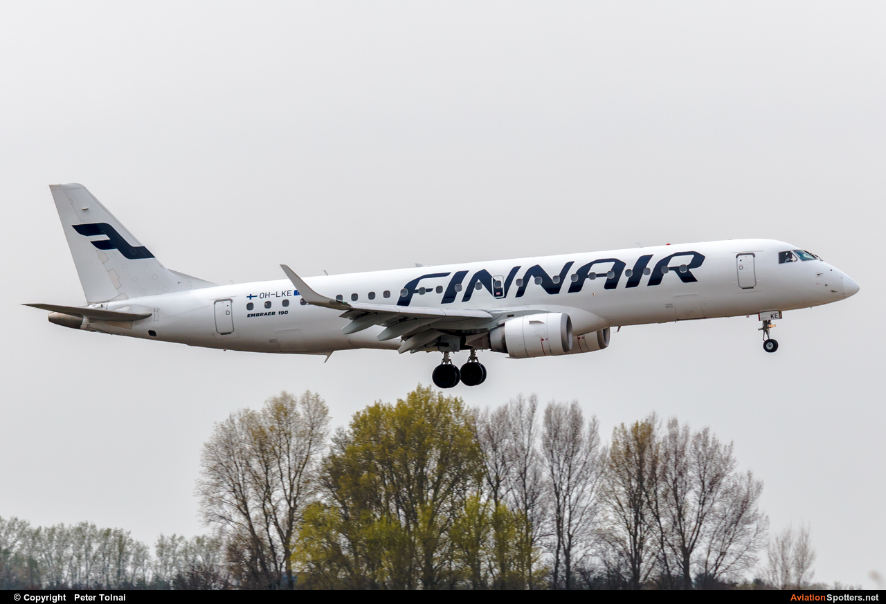 Finnair  -  190  (OH-LKE) By Peter Tolnai (ptolnai)