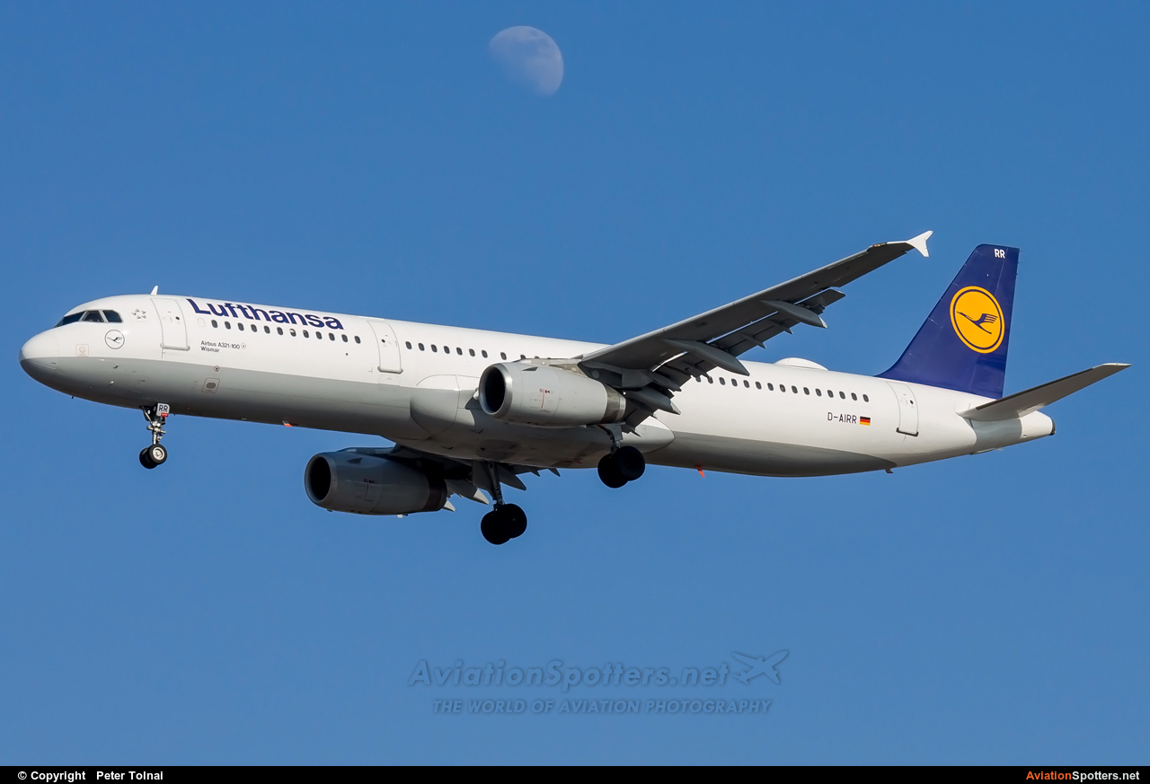 Lufthansa  -  A321  (D-AIRR) By Peter Tolnai (ptolnai)