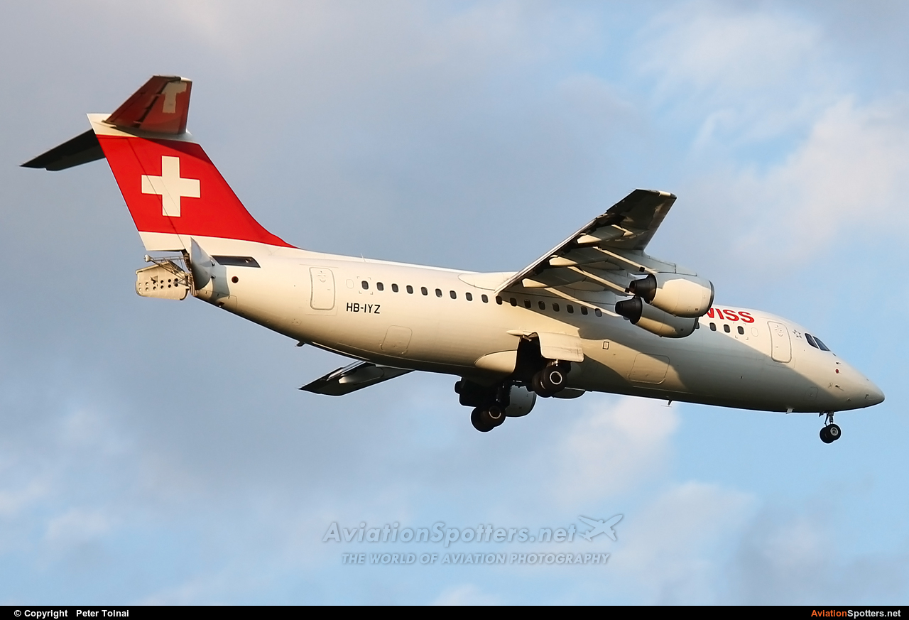 Swiss International  -  BAe 146-300-Avro RJ100  (HB-IYZ) By Peter Tolnai (ptolnai)