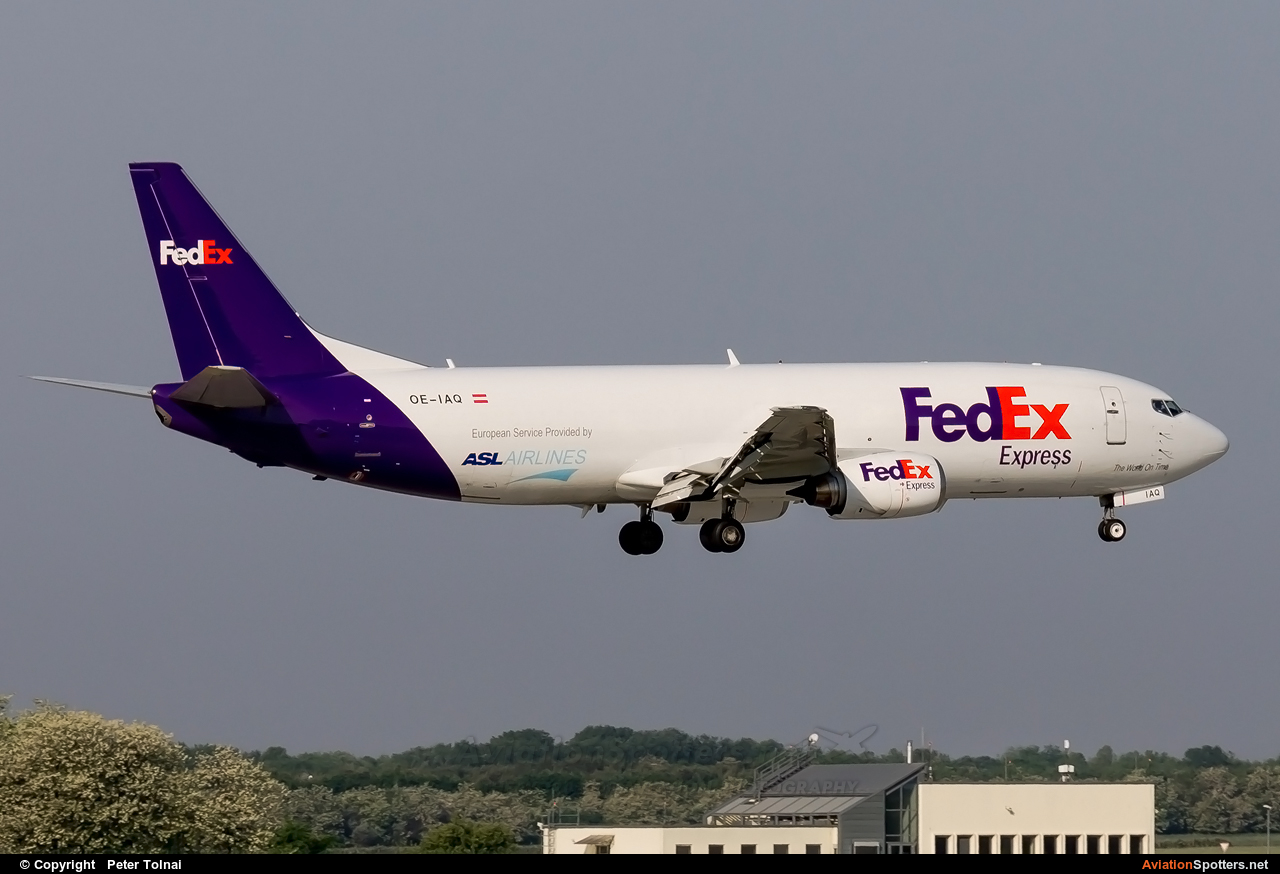 FedEx Federal Express  -  737-400F  (OE-IAQ) By Peter Tolnai (ptolnai)