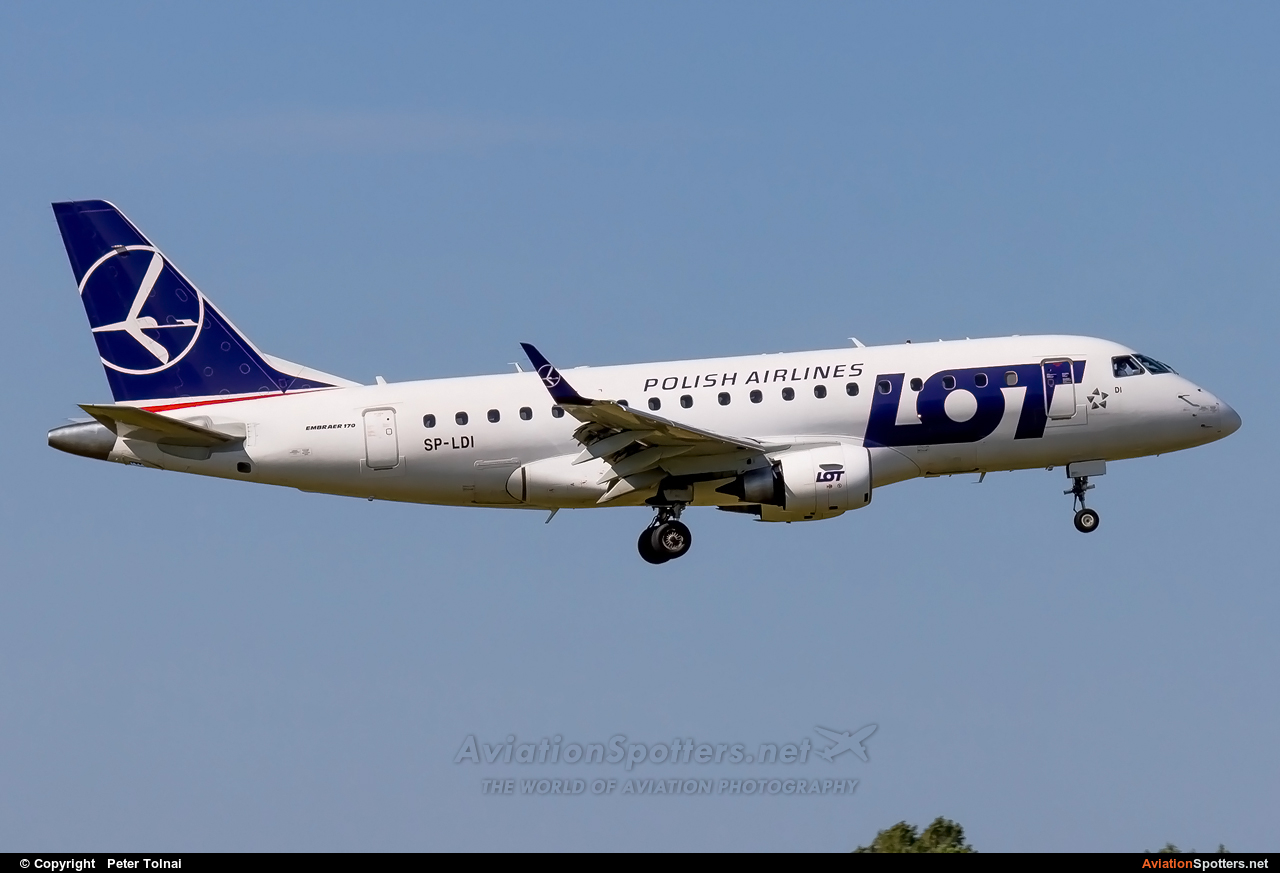 LOT - Polish Airlines  -  170  (SP-LDI) By Peter Tolnai (ptolnai)