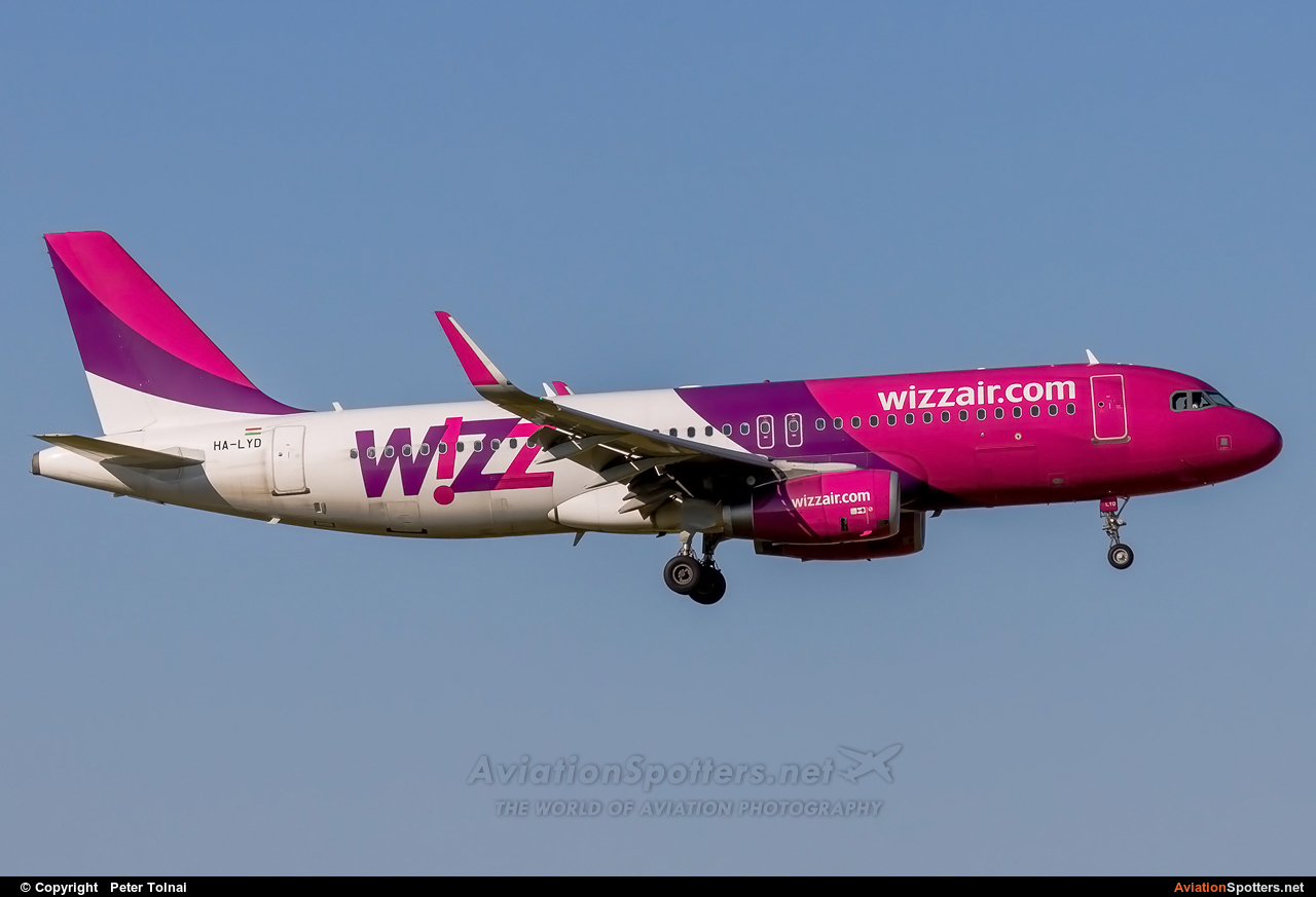 Wizz Air  -  A320-232  (HA-LYD) By Peter Tolnai (ptolnai)
