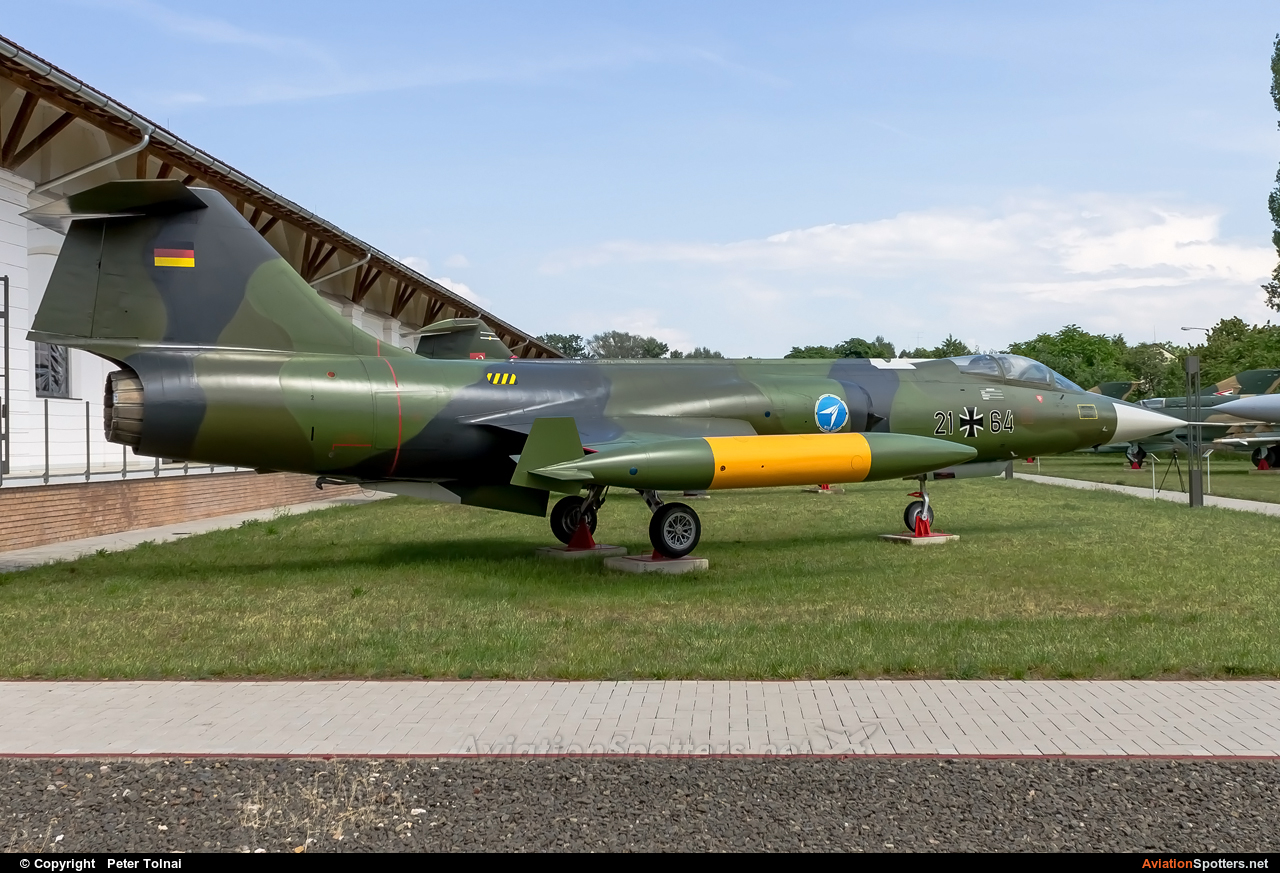 Germany - Air Force  -  F-104D Starfighter  (21+64) By Peter Tolnai (ptolnai)