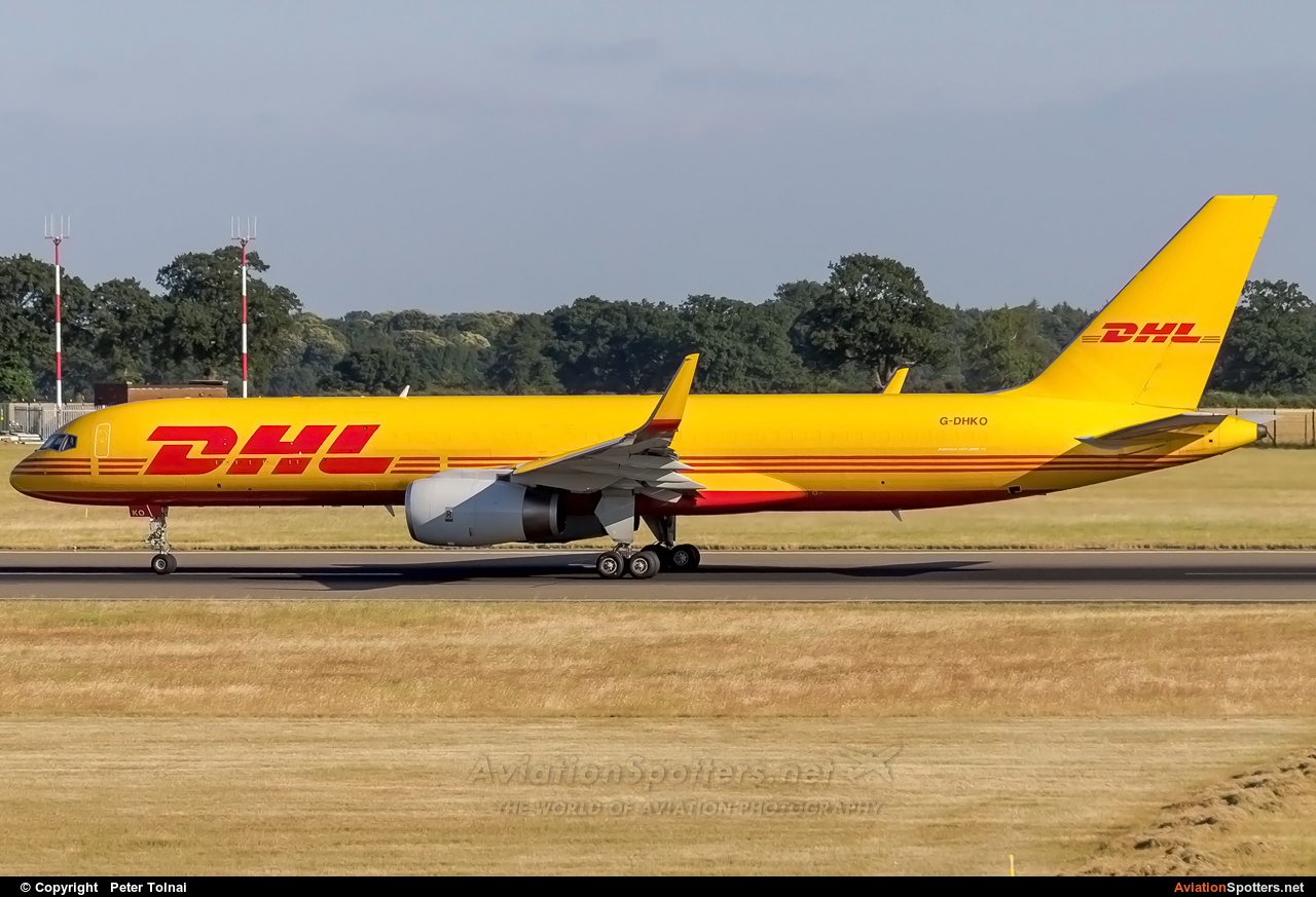 DHL Cargo  -  757-200  (G-DHKO) By Peter Tolnai (ptolnai)