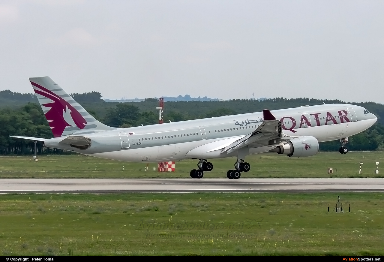 Qatar Airways  -  A330-200  (A7-ACK) By Peter Tolnai (ptolnai)