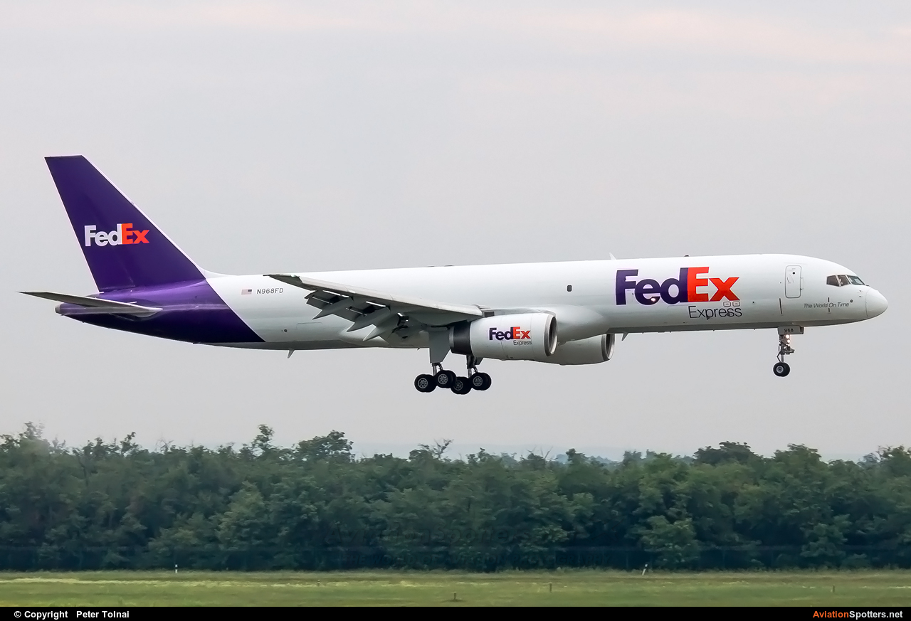 FedEx Federal Express  -  757-200F  (N968FD) By Peter Tolnai (ptolnai)