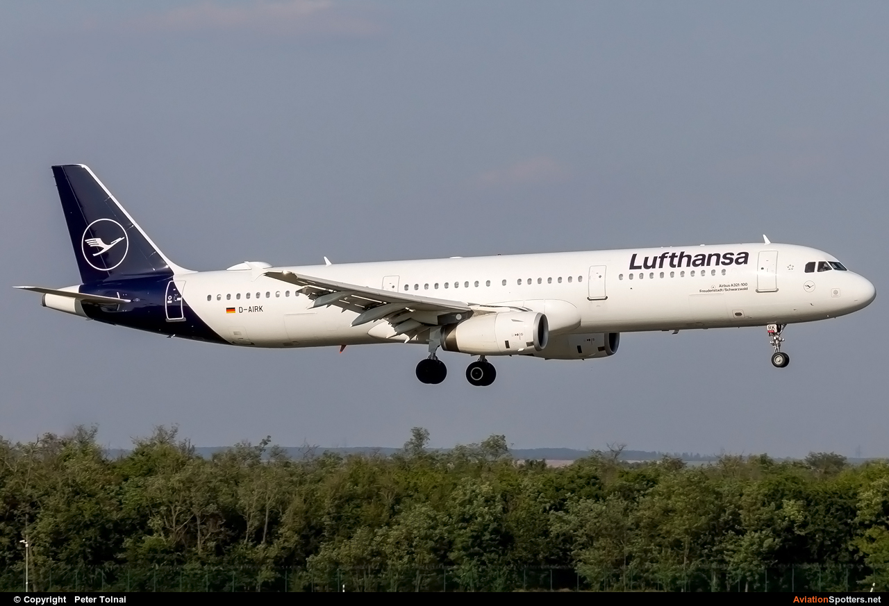 Lufthansa  -  A321  (D-AIRK) By Peter Tolnai (ptolnai)