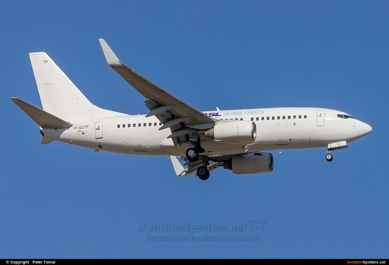 ASL Airlines France  -  737-700  (F-GZTP) By Peter Tolnai (ptolnai)