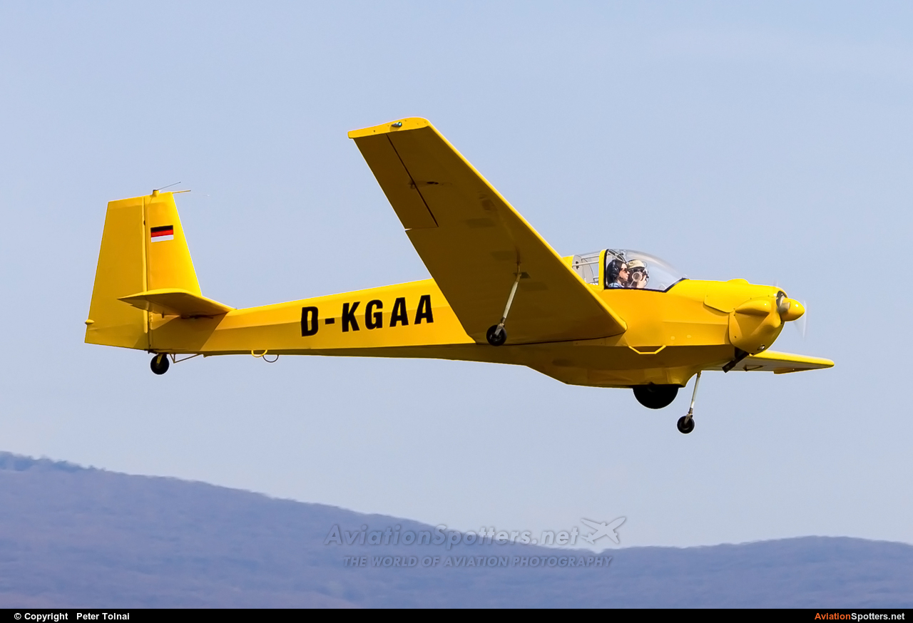 Private  -  SF-25 Falke  (D-KGAA) By Peter Tolnai (ptolnai)