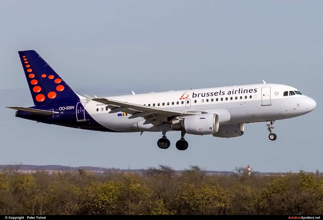 Brussels Airlines  -  A319-112  (OO-SSN) By Peter Tolnai (ptolnai)