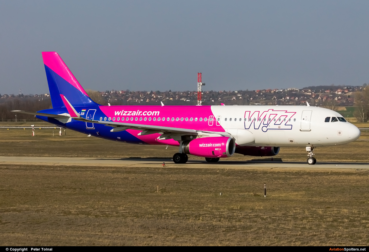 Wizz Air  -  A320-232  (HA-LSB) By Peter Tolnai (ptolnai)