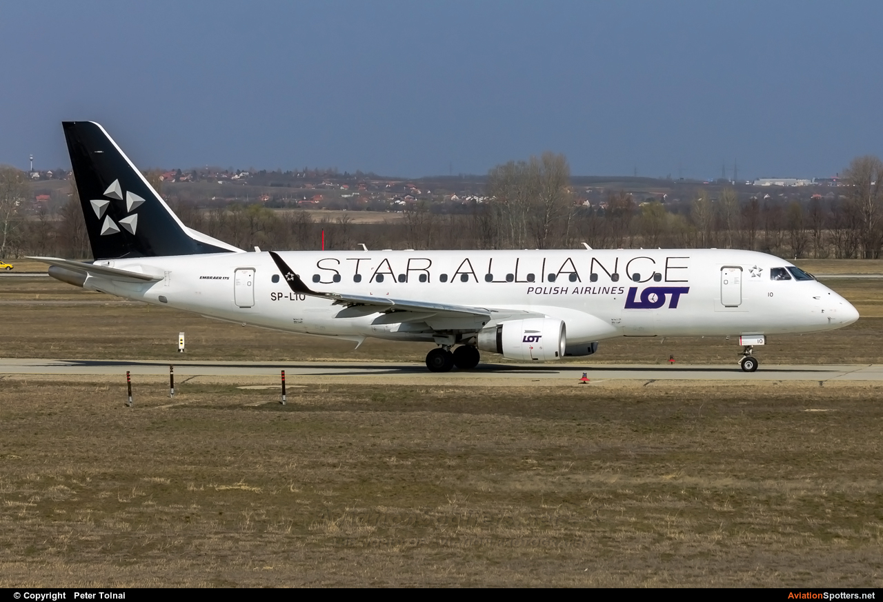 LOT - Polish Airlines  -  170  (SP-LIO) By Peter Tolnai (ptolnai)