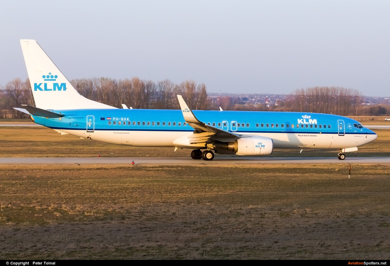 KLM  -  737-800  (PH-BXK) By Peter Tolnai (ptolnai)