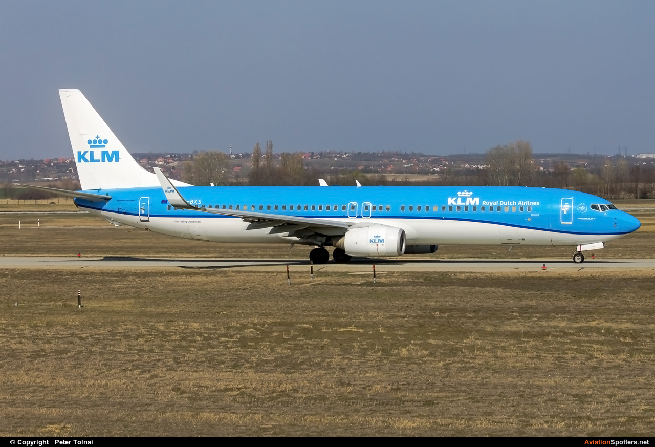 KLM  -  737-900  (PH-BXS) By Peter Tolnai (ptolnai)