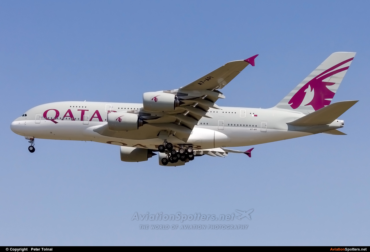 Qatar Airways  -  A380-861  (A7-API) By Peter Tolnai (ptolnai)