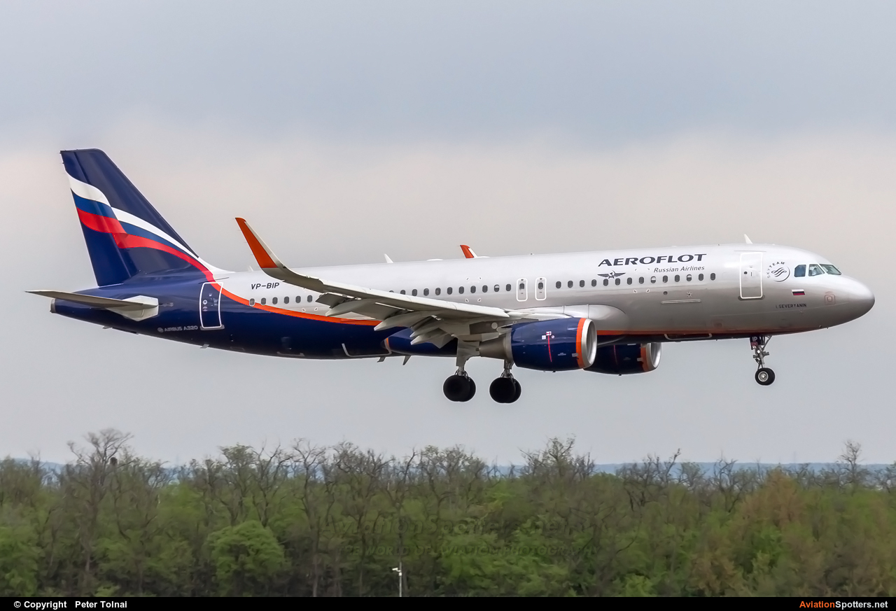 Aeroflot  -  A320-214  (VP-BIP) By Peter Tolnai (ptolnai)