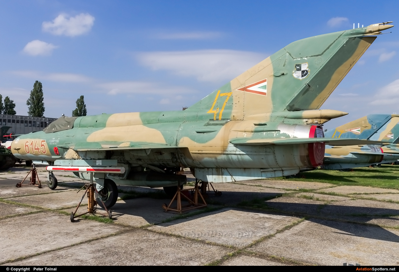 Private  -  MiG-21bis  (6145) By Peter Tolnai (ptolnai)