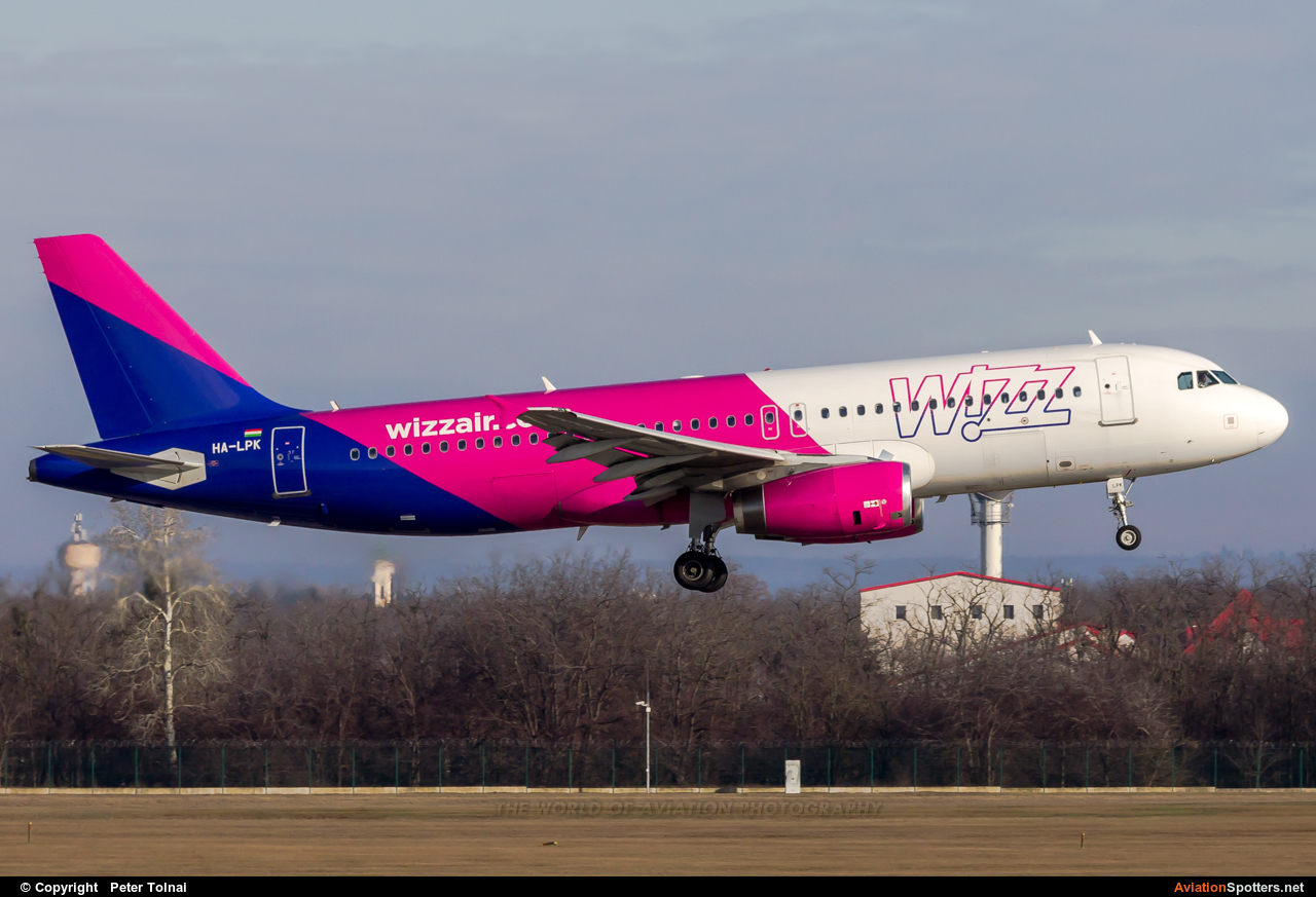 Wizz Air  -  A320  (HA-LPK) By Peter Tolnai (ptolnai)