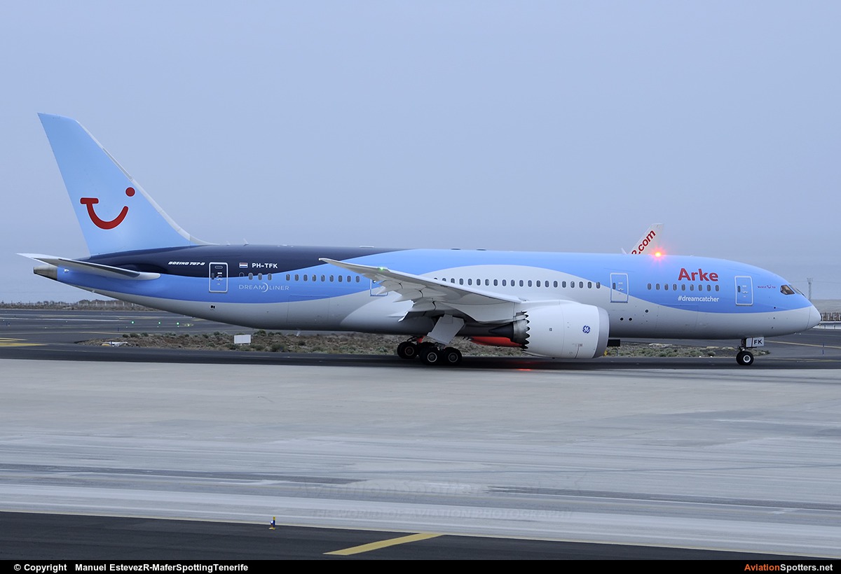 Arkefly  -  787-8 Dreamliner  (PH-TFK) By Manuel EstevezR-(MaferSpotting) (Manuel EstevezR-(MaferSpotting))