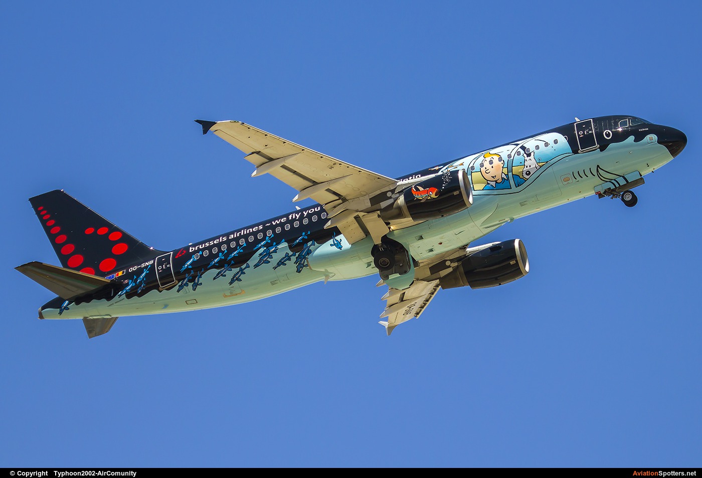 Brussels Airlines  -  A320-214  (OO-SNB) By Typhoon2002-AirComunity (AirComunity)