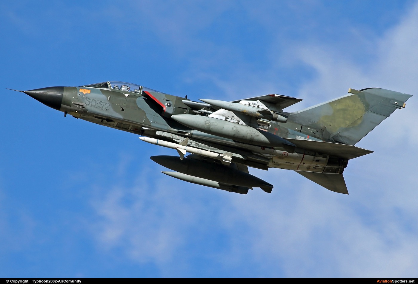 Italy - Air Force  -  Tornado - IDS  (MM7028) By Typhoon2002-AirComunity (AirComunity)
