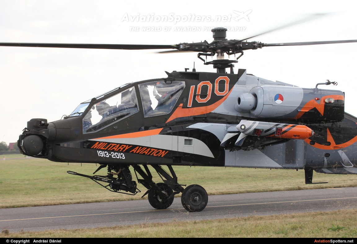 Netherlands - Air Force  -  AH-64DHA Apache  (Q-17) By Andrási Dániel (AnDani)