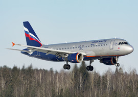 Airbus - A320-211 (VQ-BAY) - Сергей Коньков