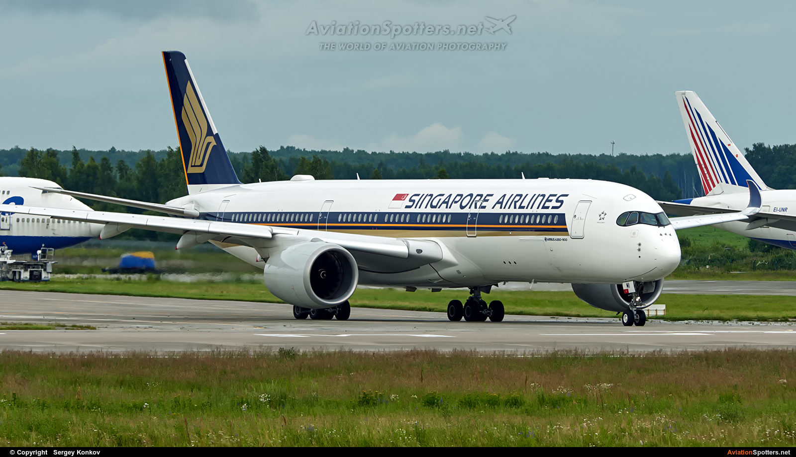 Singapore Airlines  -  A350-900  (9V-SMI) By Sergey Konkov (Сергей Коньков)