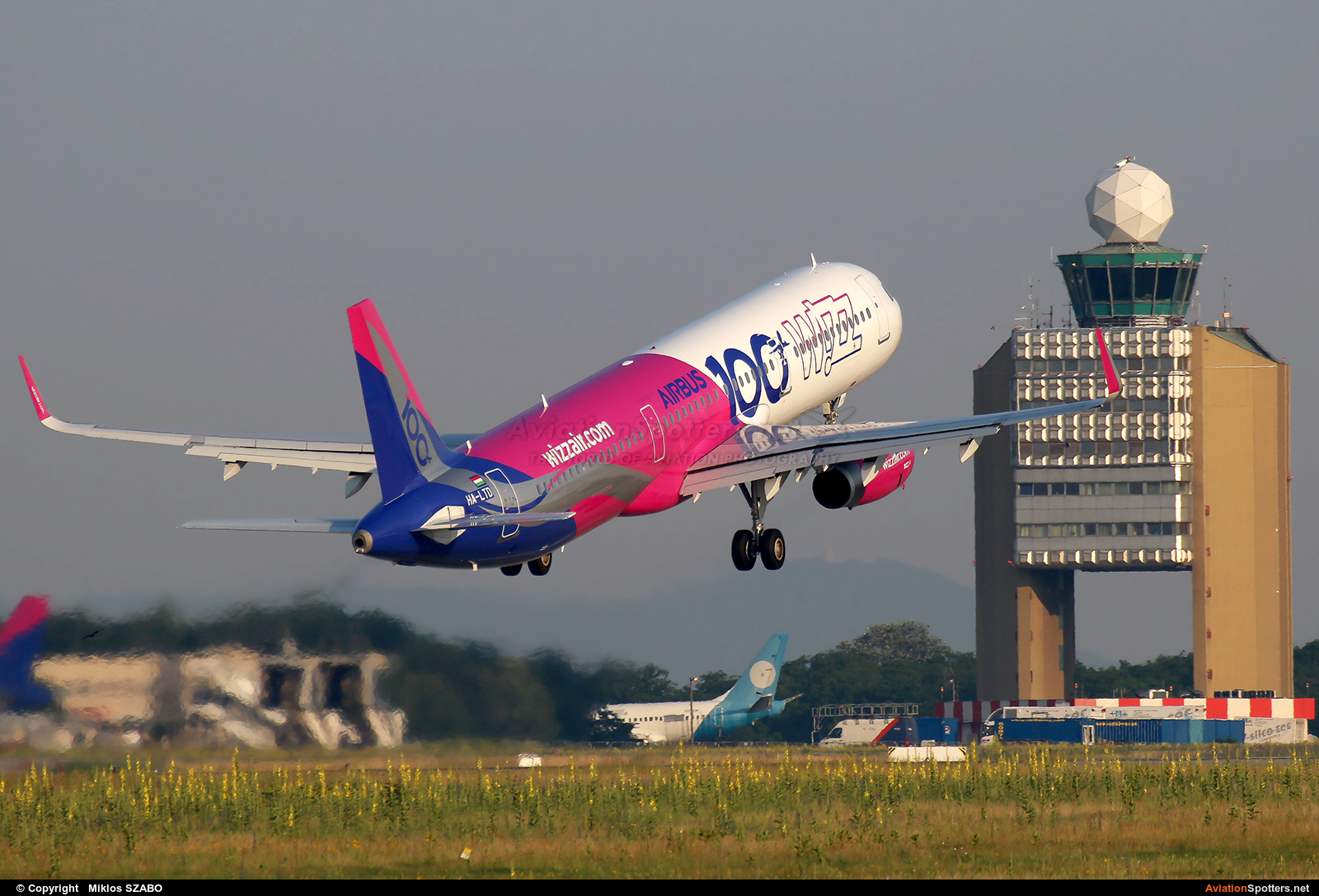 Wizz Air  -  A321-231  (HA-LTD) By Miklos SZABO (mehesz)