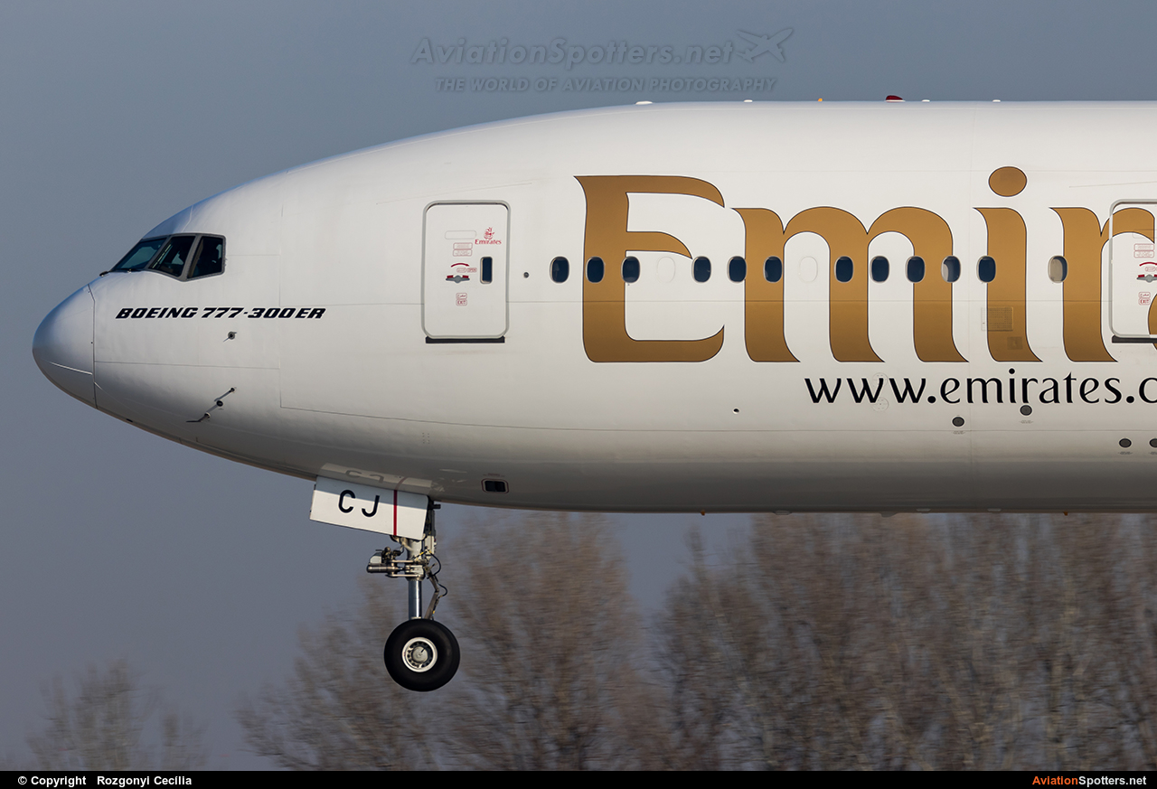 Emirates Airlines  -  777-300ER  (A6-ECJ) By Rozgonyi Cecília (Rozgonyi Cecília)