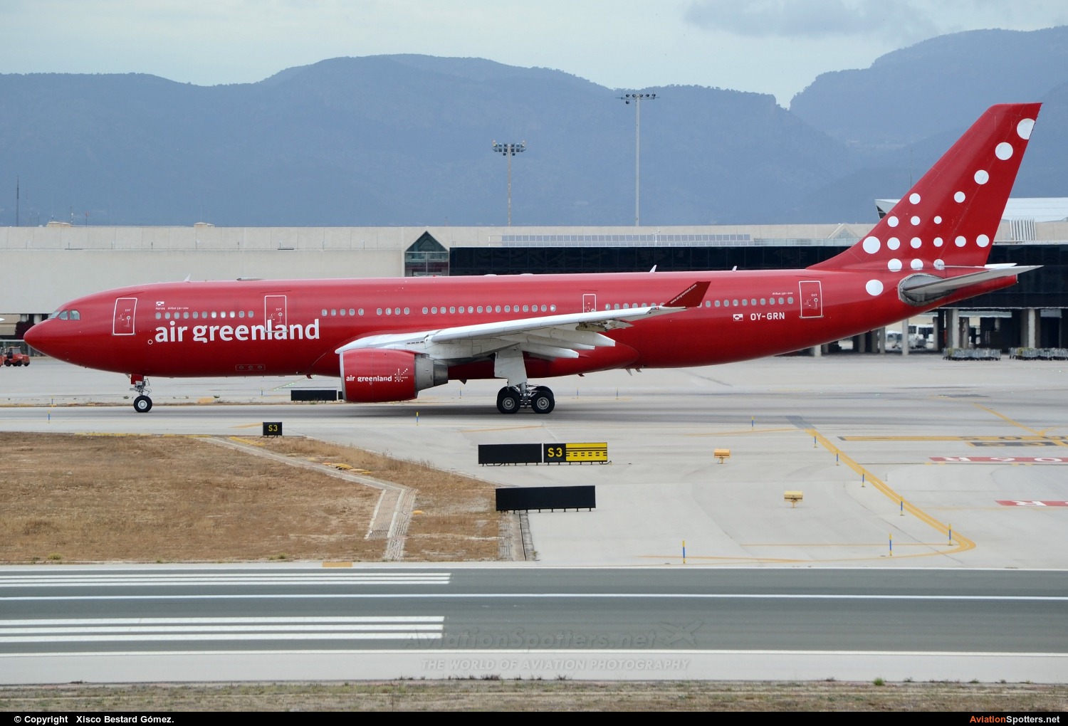 Air Greenland  -  A330-200  (OY-GRN) By Xisco Bestard Gómez. (xiscobestard)