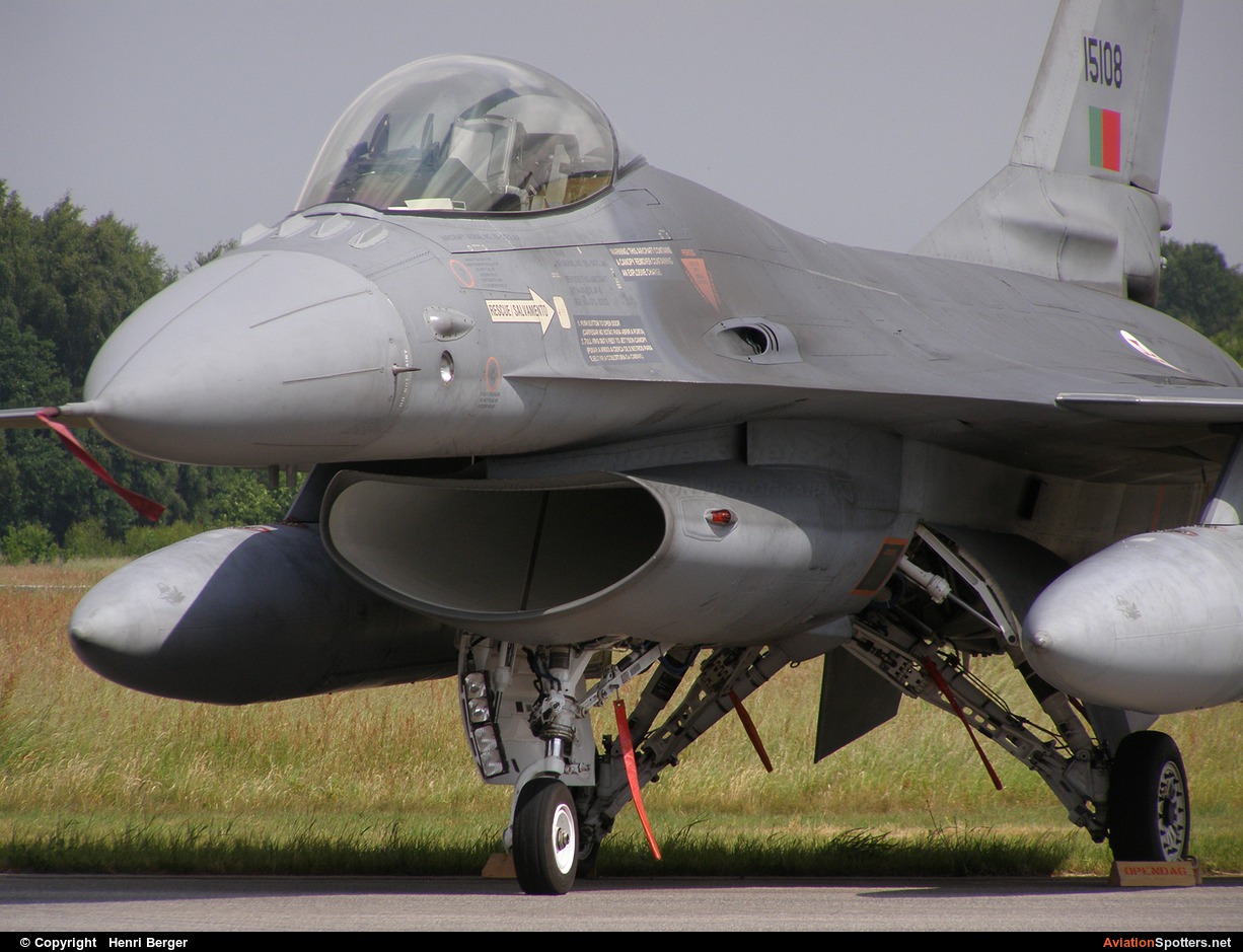 Portugal - Air Force  -  F-16A Fighting Falcon  (15108) By Henri Berger (HenriB)