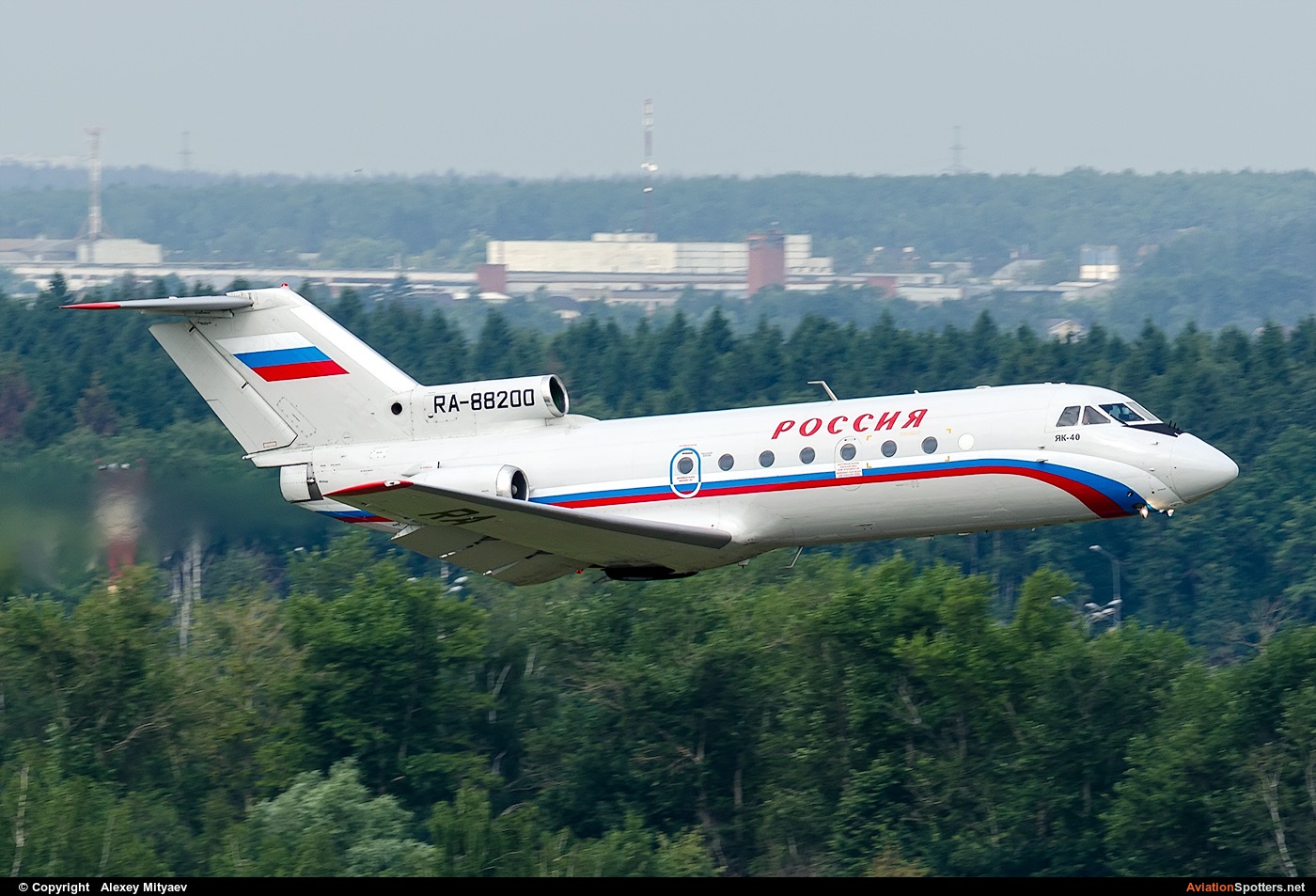 Rossiya Airlines  -  Yak-40  (RA-88200) By Alexey Mityaev (Alexey Mityaev)