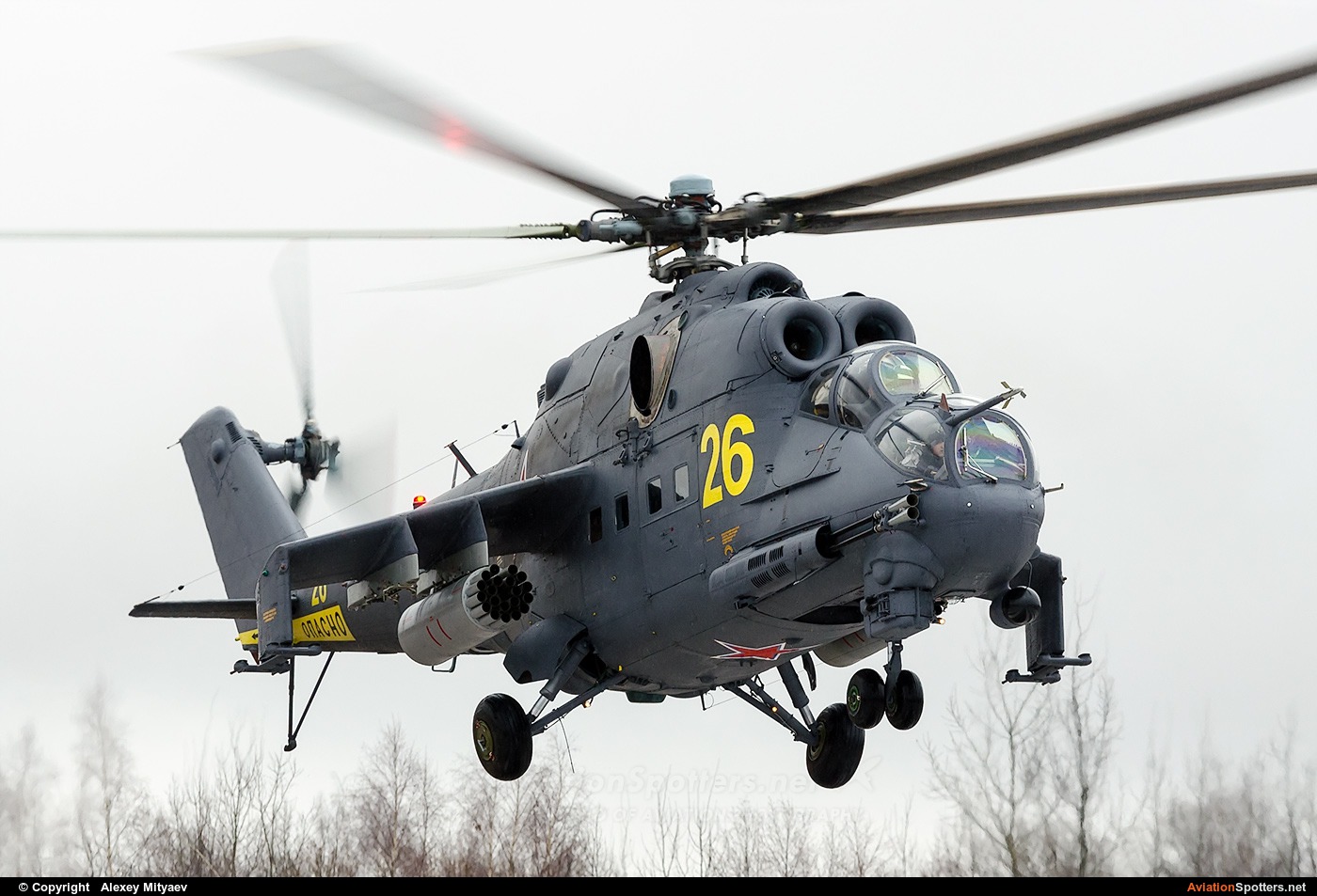 Russia - Air Force  -  Mi-24P  (26 YELLOW) By Alexey Mityaev (Alexey Mityaev)