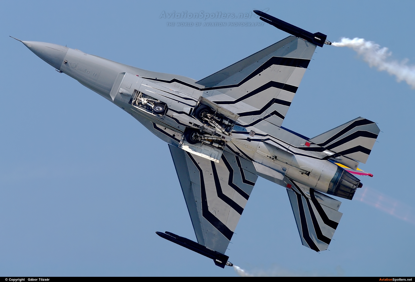 Belgium - Air Force  -  F-16AM Fighting Falcon  (FA-123) By Gábor Tőzsér (tizsi85)