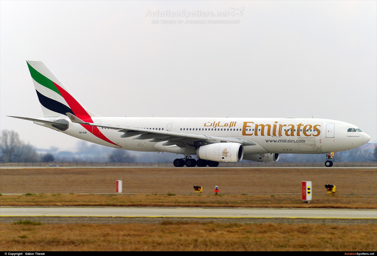 Emirates Airlines  -  A330-200  (A6-EAK) By Gábor Tőzsér (tizsi85)