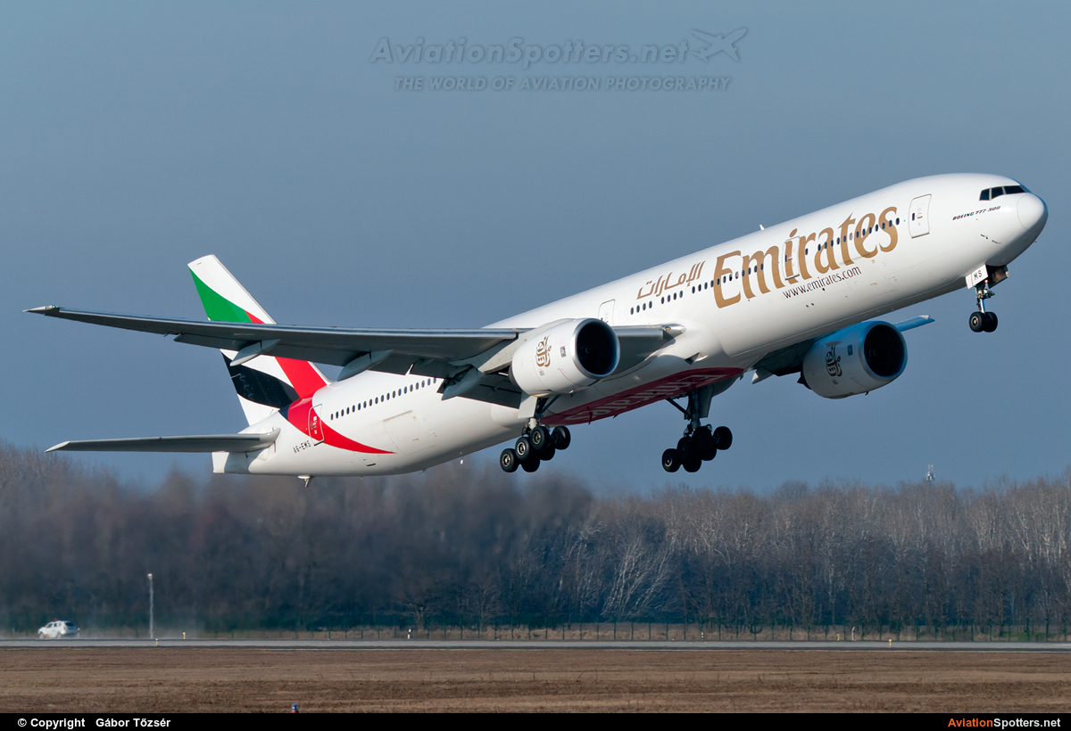 Emirates Airlines  -  777-300  (A6-EMS) By Gábor Tőzsér (tizsi85)