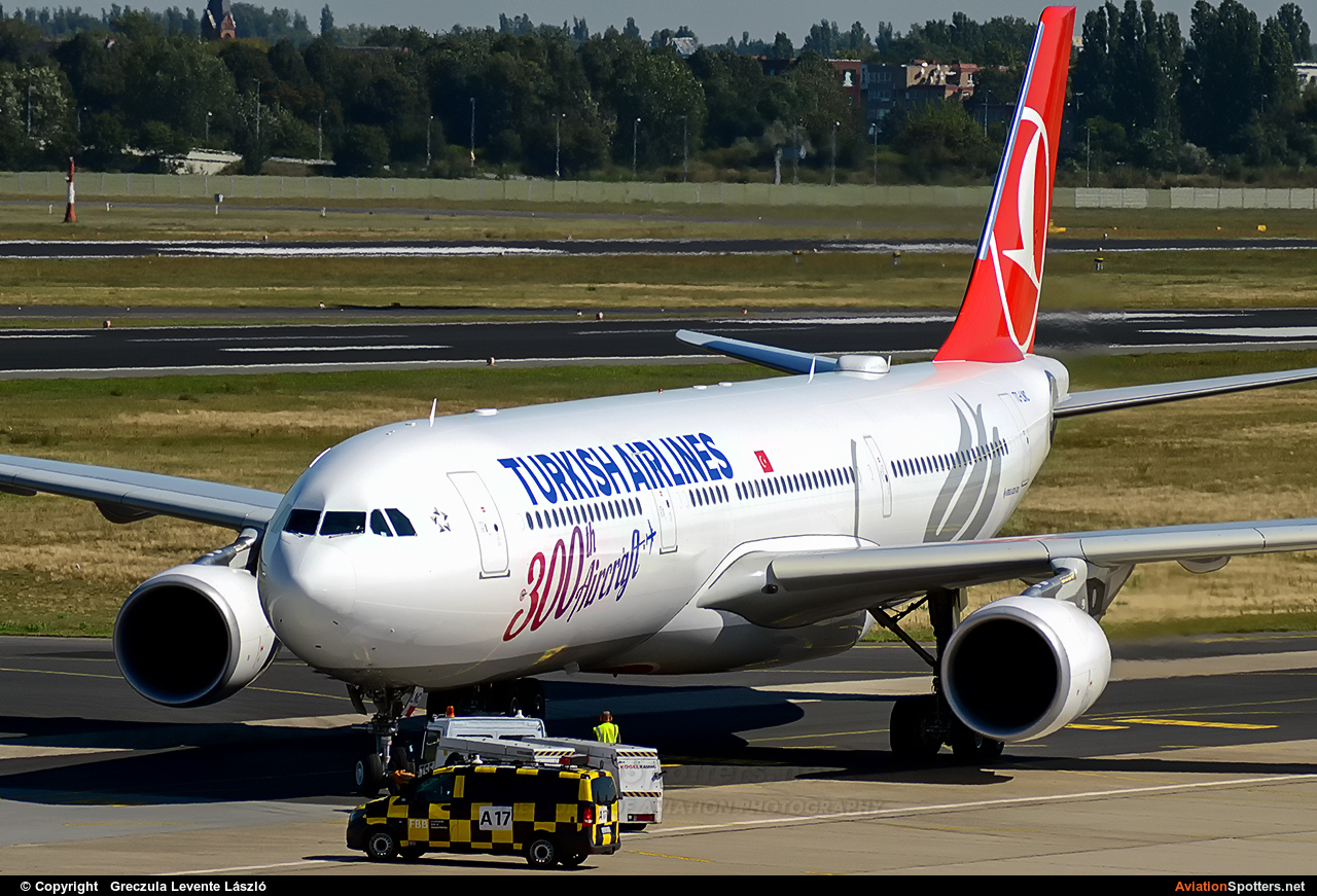 Turkish Airlines  -  A330-200  (TC-JNC) By Greczula Levente László (greclev)