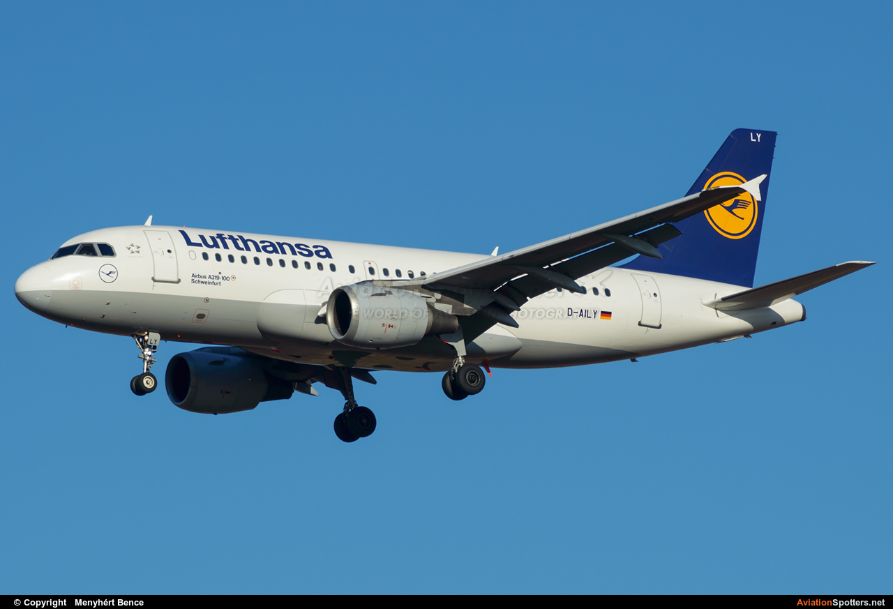 Lufthansa  -  A319-114  (D-AILY) By Menyhért Bence (hadesdras91)