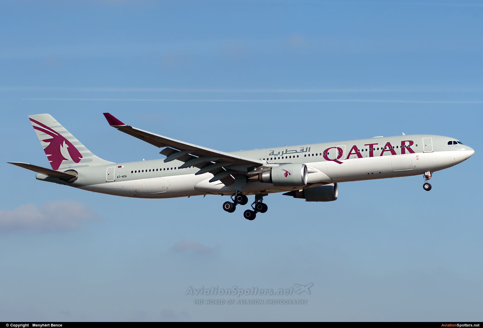 Qatar Airways  -  A330-300  (A7-AEA) By Menyhért Bence (hadesdras91)
