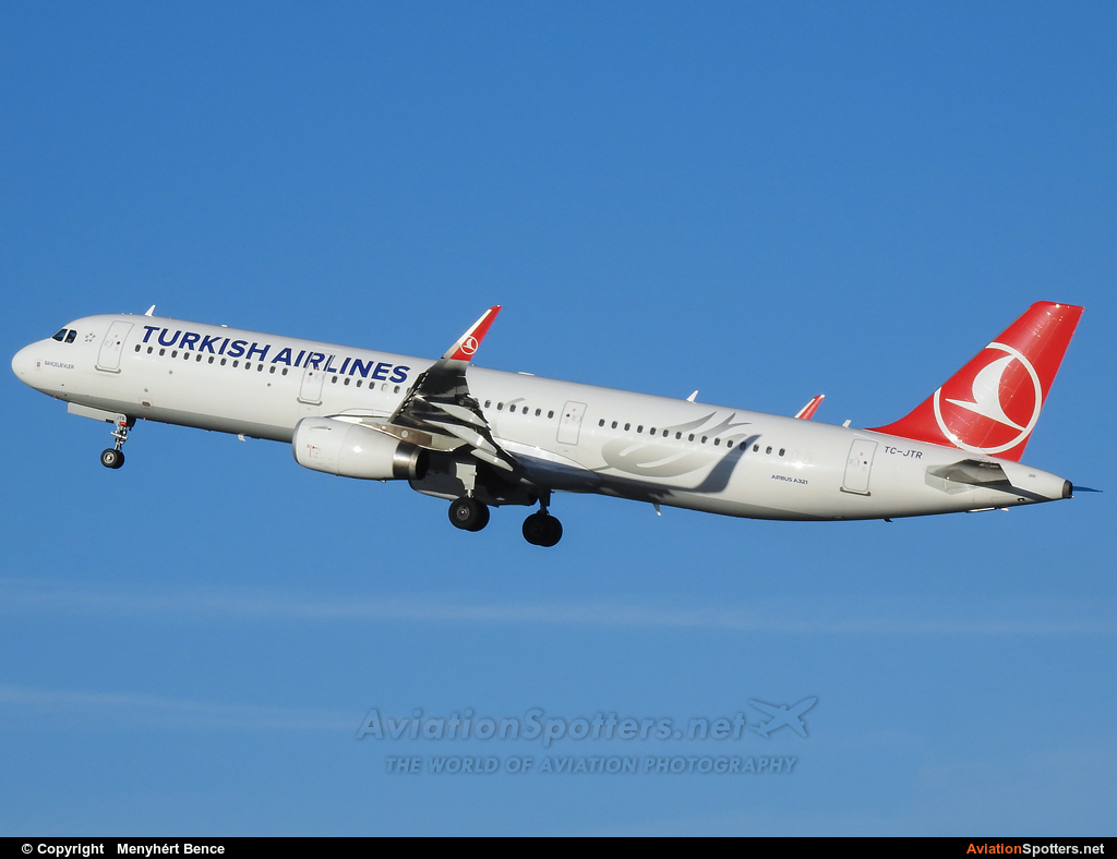 Turkish Airlines  -  A321-231  (TC-JTR) By Menyhért Bence (hadesdras91)