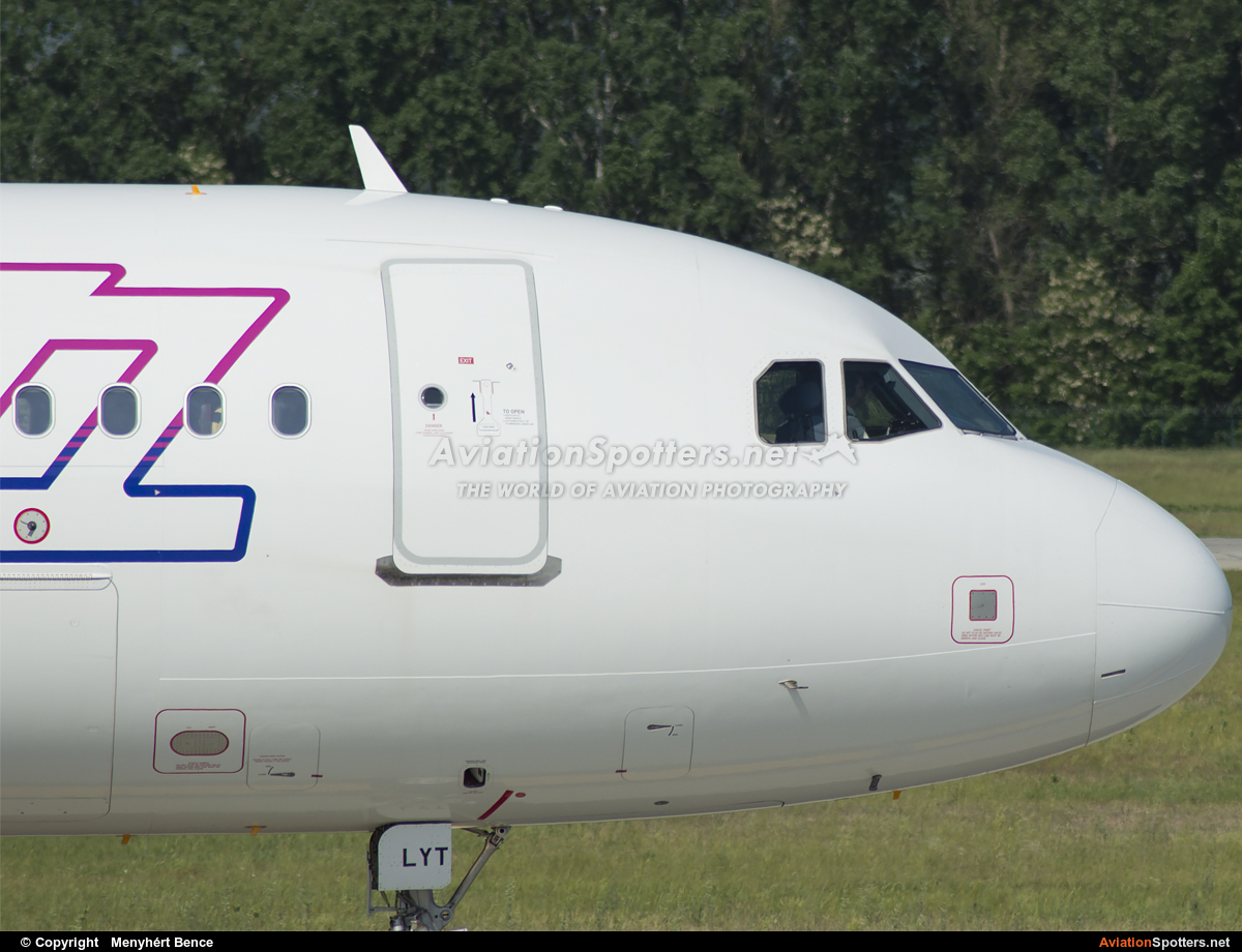 Wizz Air  -  A320-232  (HA-LYT) By Menyhért Bence (hadesdras91)